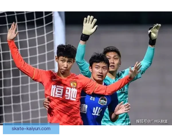 布莱克本青训口碑持续提升,培养新星展现竞争力增强趋势 布莱克本青训口碑持续提升,培养新星展现竞争力增强趋势